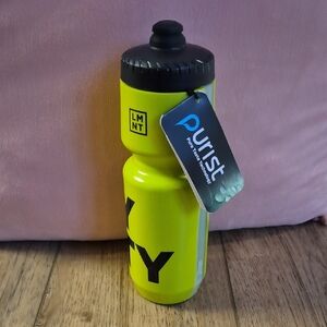 LMNT Yellow Water Bottle. NWT. Stay Salty.